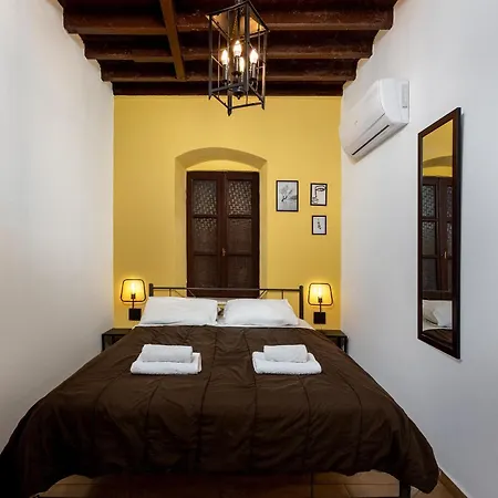 Muses-old Town Διαμέρισμα *