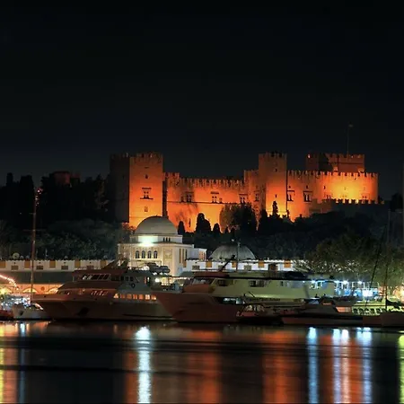 Muses-old Town شقة Rhodes City