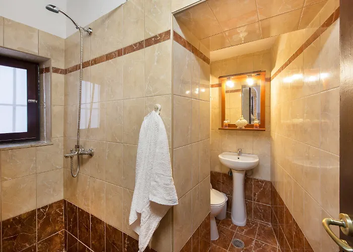 Muses-old Town Apartment